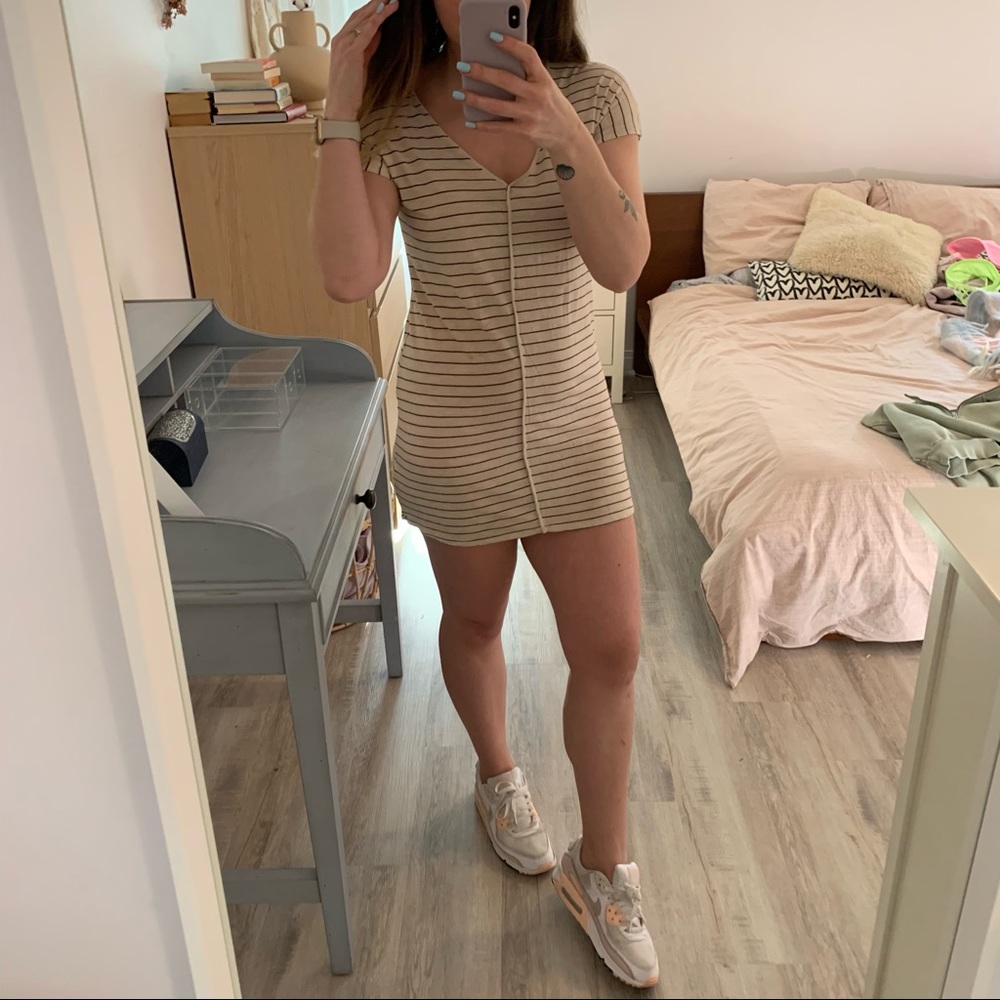monk & lou t-shirt dress